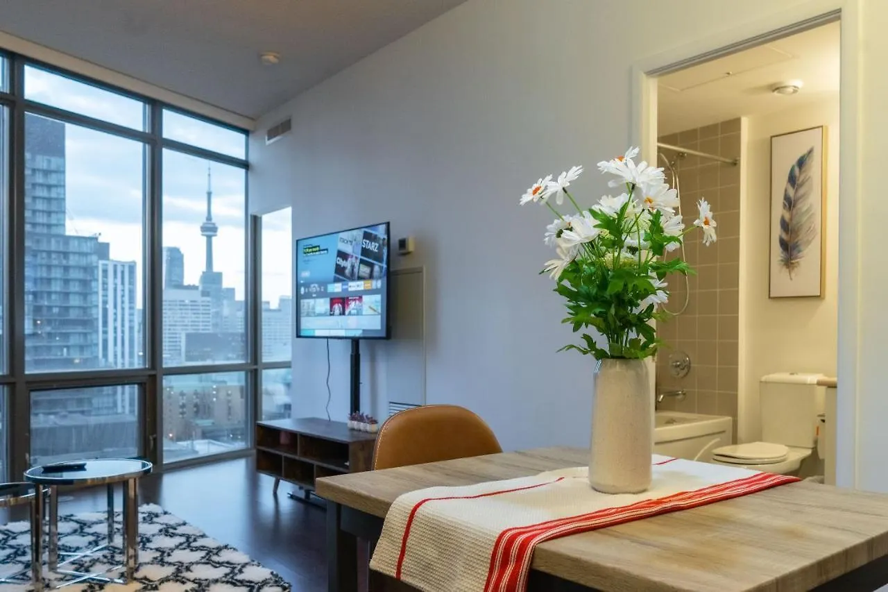 Lovely 1 Bed In Central Toronto अपार्टमेंट
